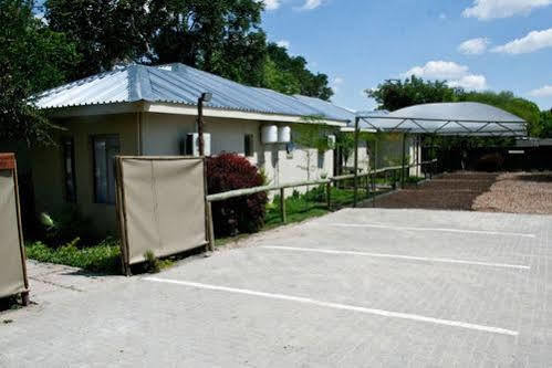 Rivernest Boutique Cottages Маун Экстерьер фото